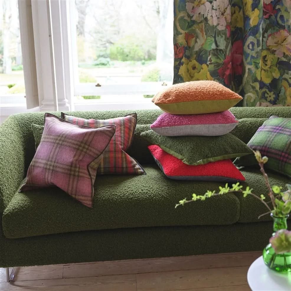 Designers Guild Abernethy Peony Wool Cushion - HUNA