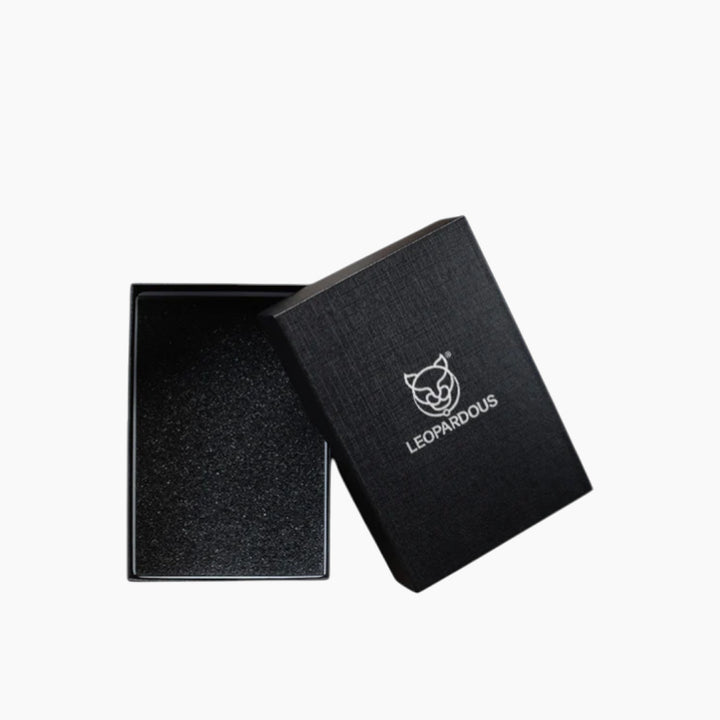 Leopardous The Essential Cardholder