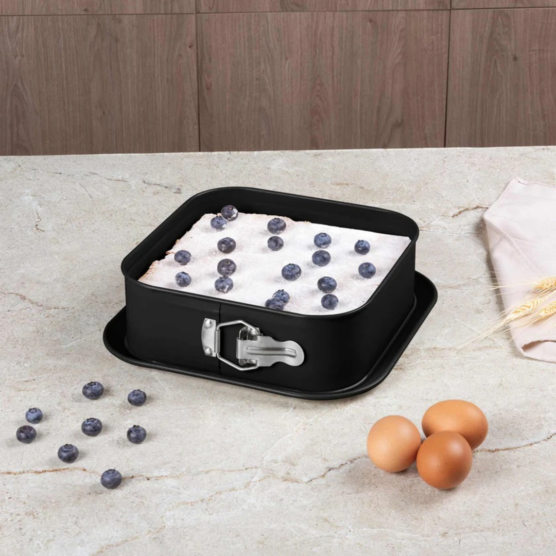 Berlinger Haus Cake Pan, 28 x 28 cm - Matte Black