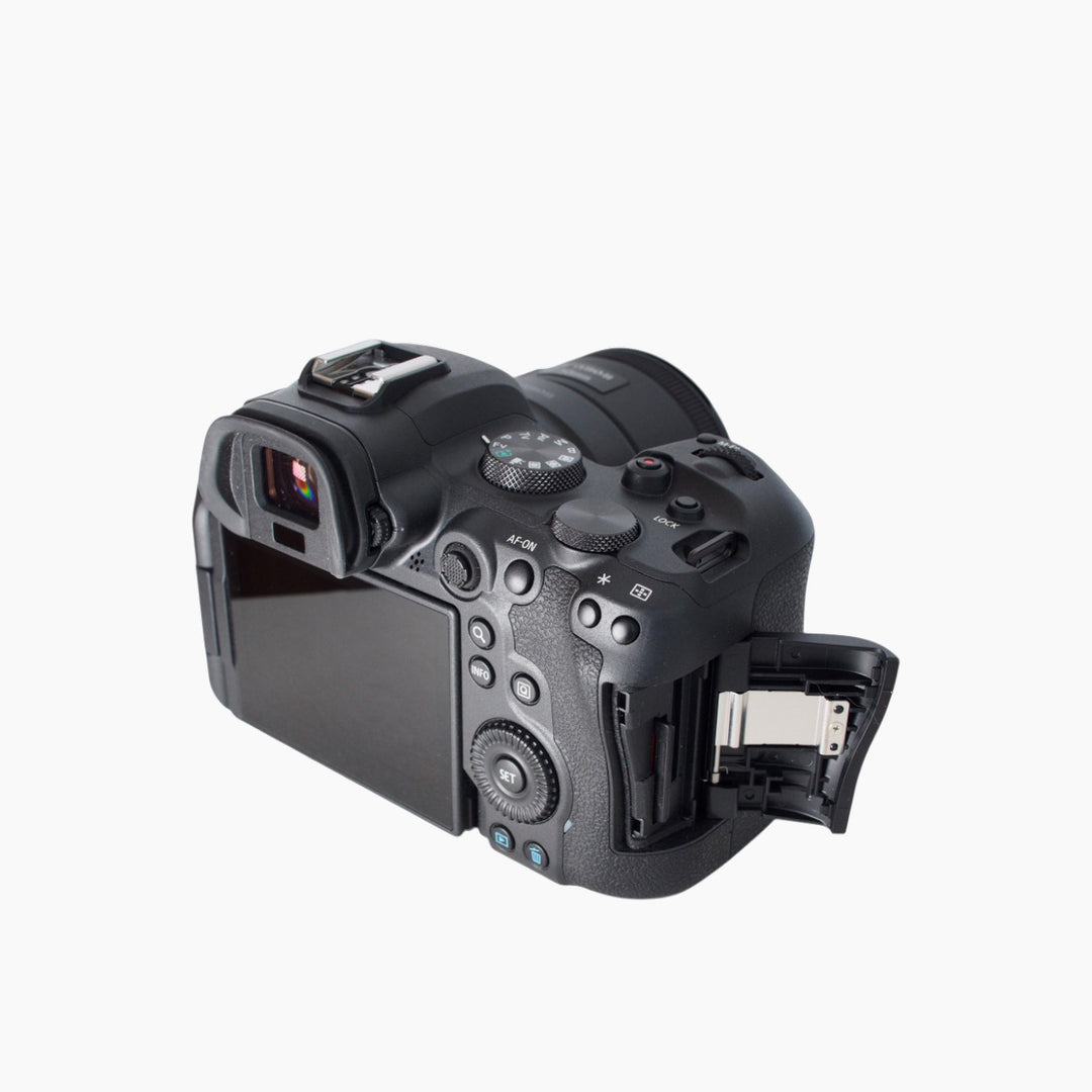 هيكل كاميرا كانون EOS R6 Mark II فقط