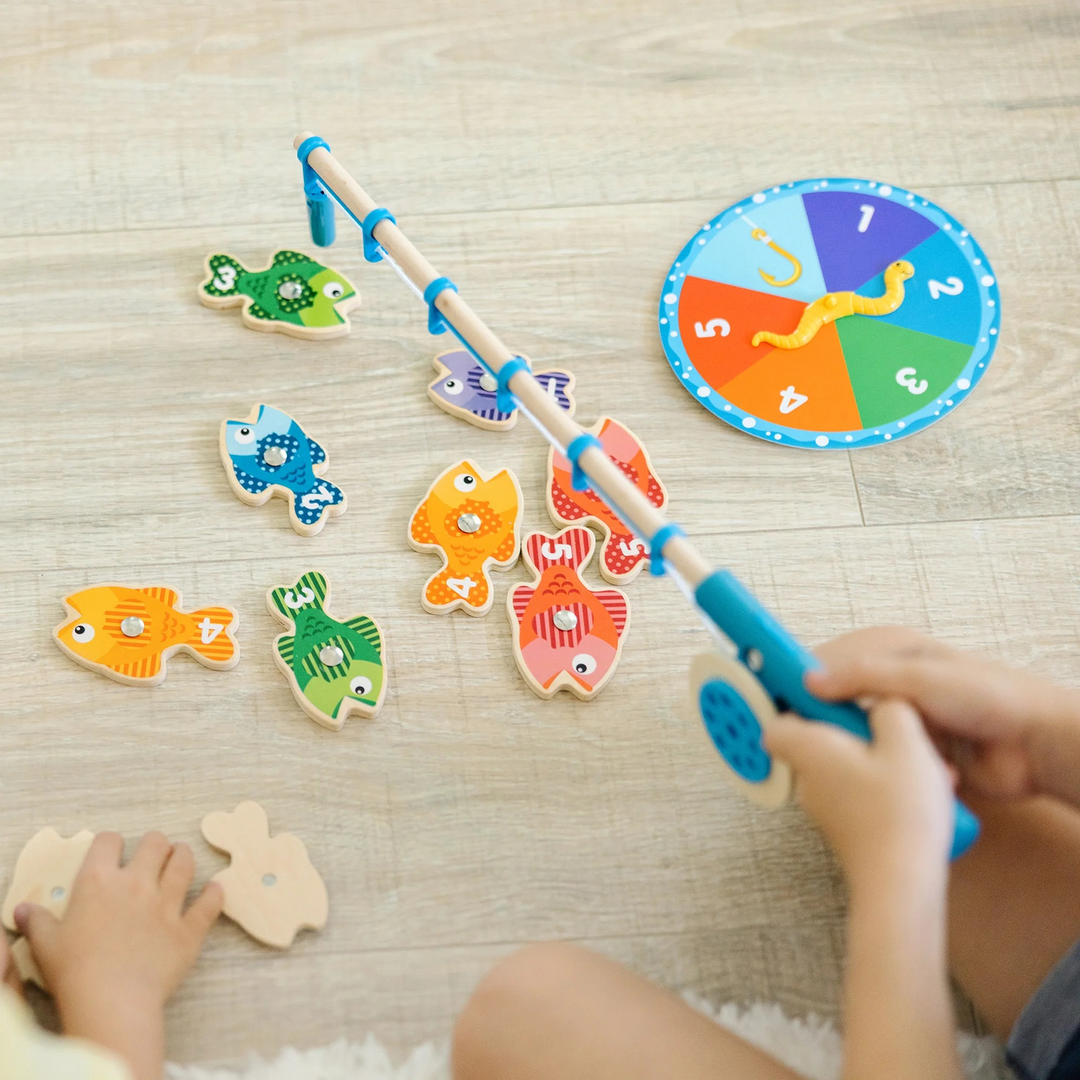 Melissa &amp; Doug magnetic fishing rod set for counting and motor skills