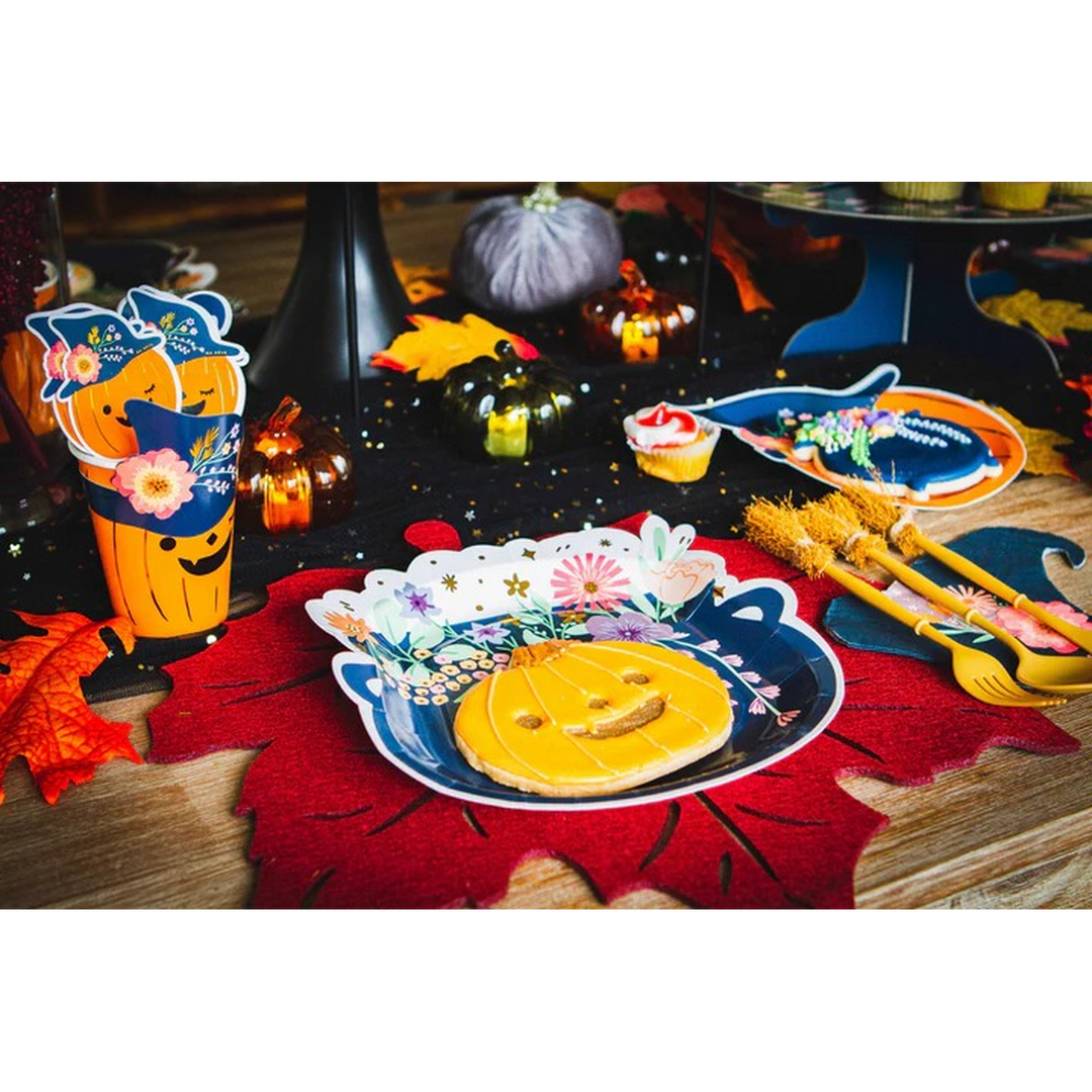 Ma Fete Halloween Cauldron Dinner Plates - Set of 8