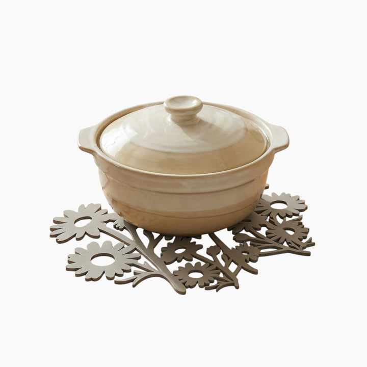 Kawn Designs Chamomile — Trivet