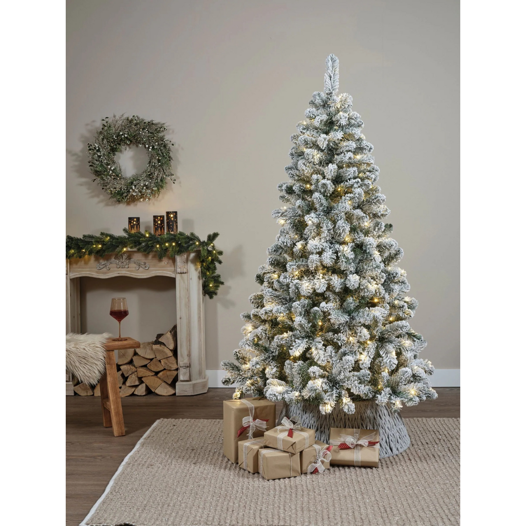Christmas Tree Imperial Pine Snowy 8 (240cm )