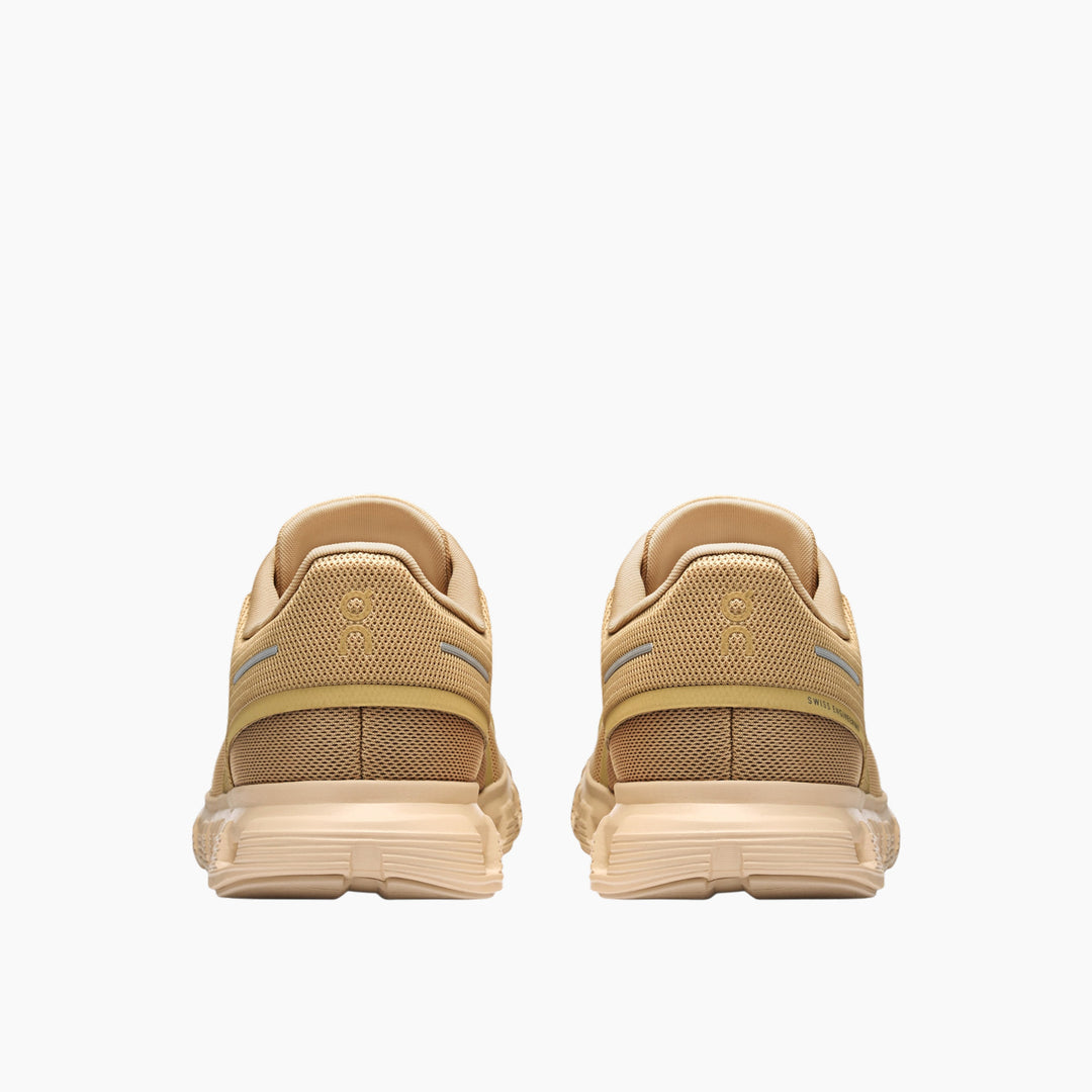 On Cloud 6 Shoes - Chai/Sand