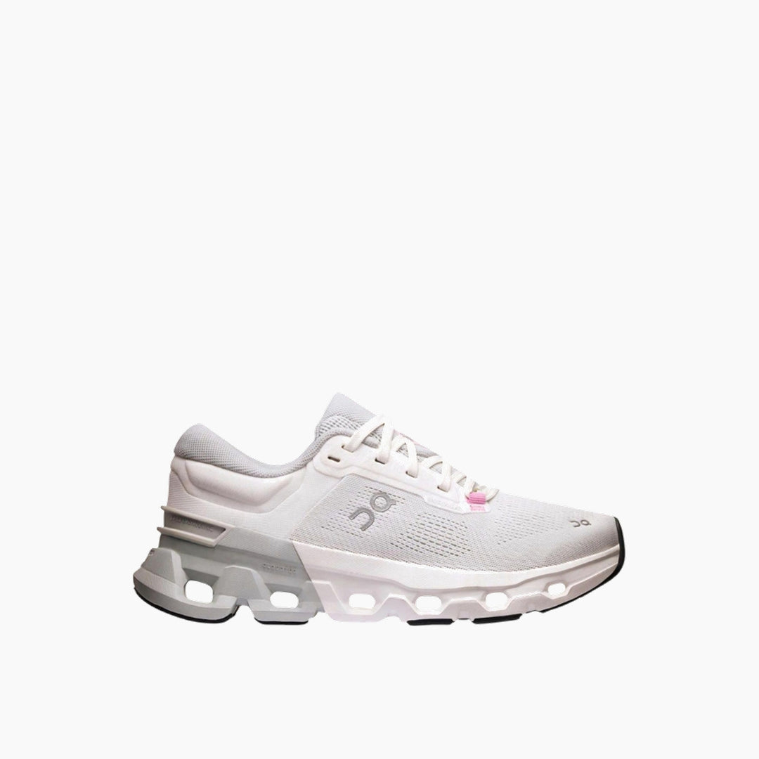On Cloudflyer 5 Shoes - White/Glacier