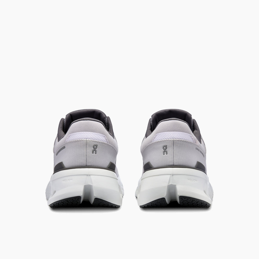 On Cloudrunner 2 Shoes - Frost/White