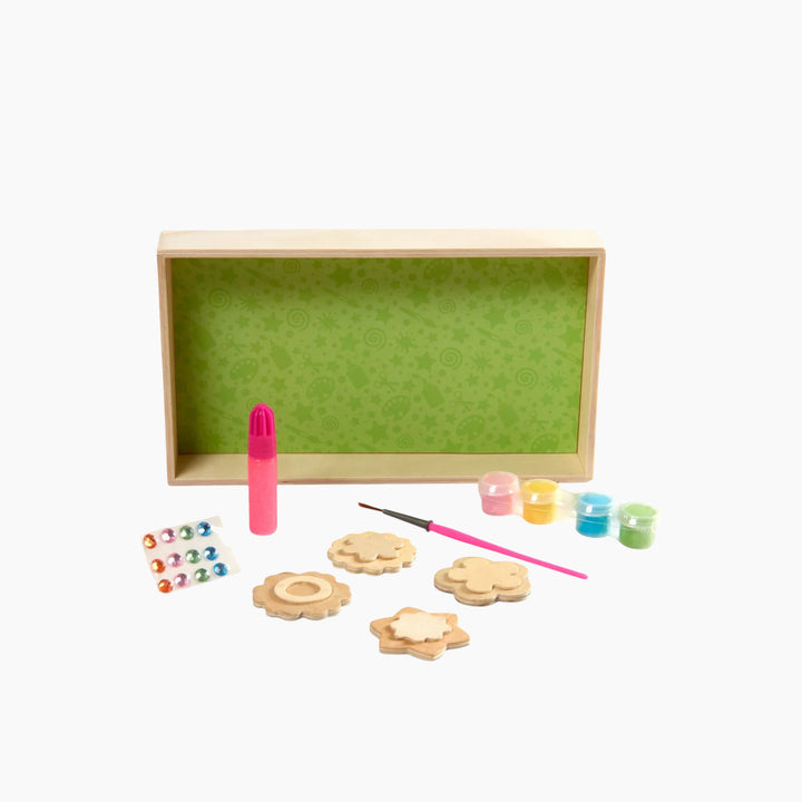 Melissa &amp; Doug Created by Me! wooden jewelry box craft kit