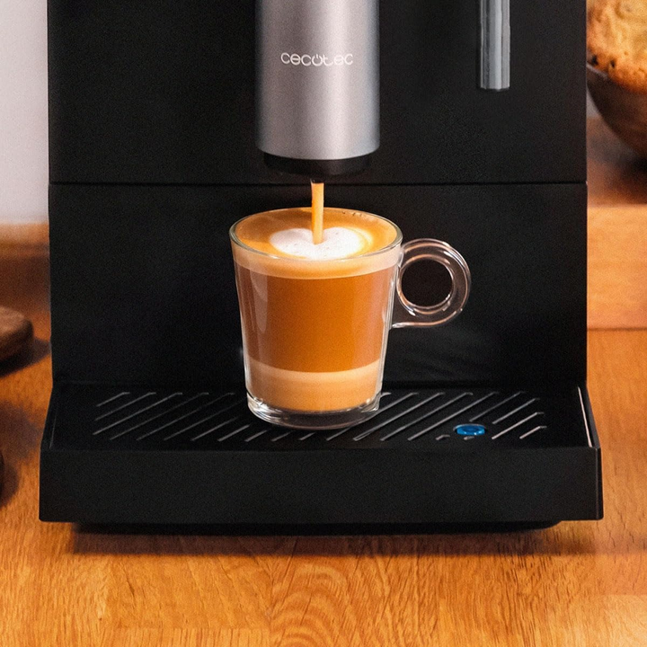 Cecotec Cremmaet Compact Steam