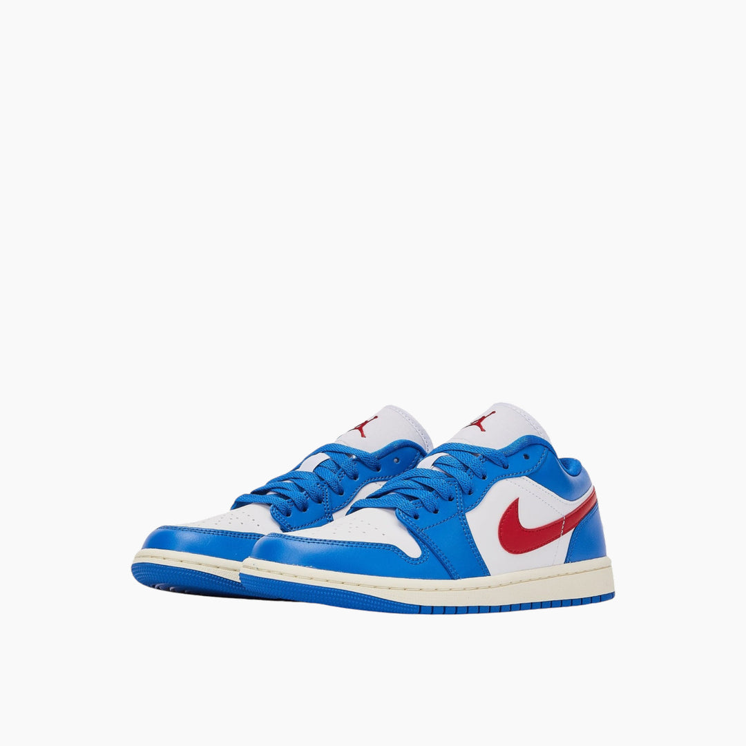 Nike WMNS Air Jordan 1 Low &