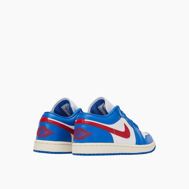 Nike WMNS Air Jordan 1 Low &