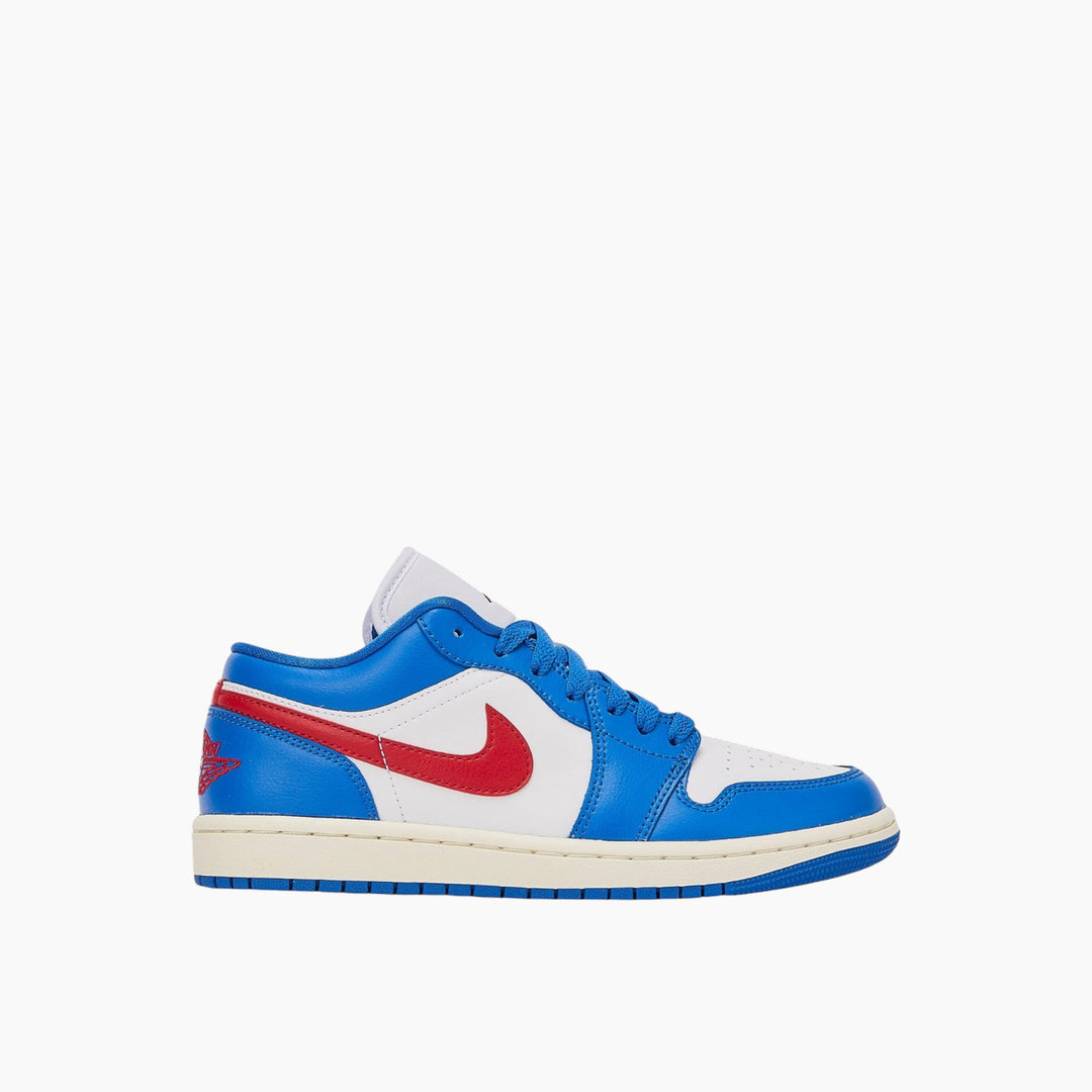 Nike WMNS Air Jordan 1 Low &