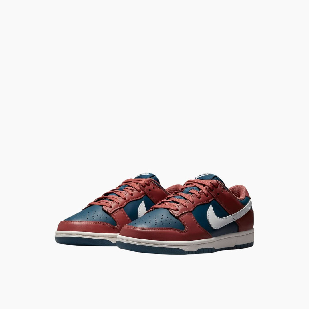 Nike Dunk Low Sneakers