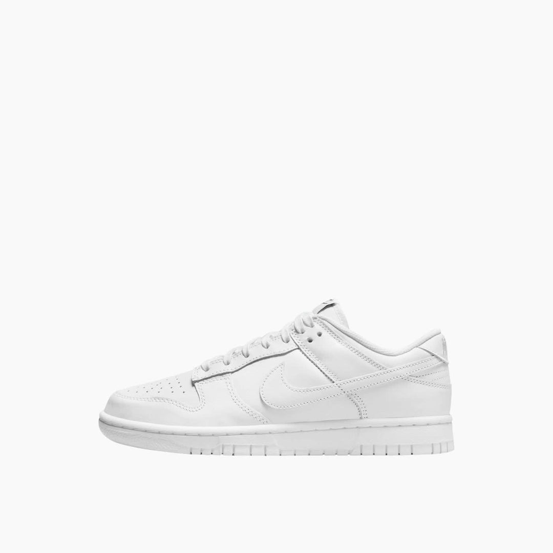 Nike Dunk Low Sneakers