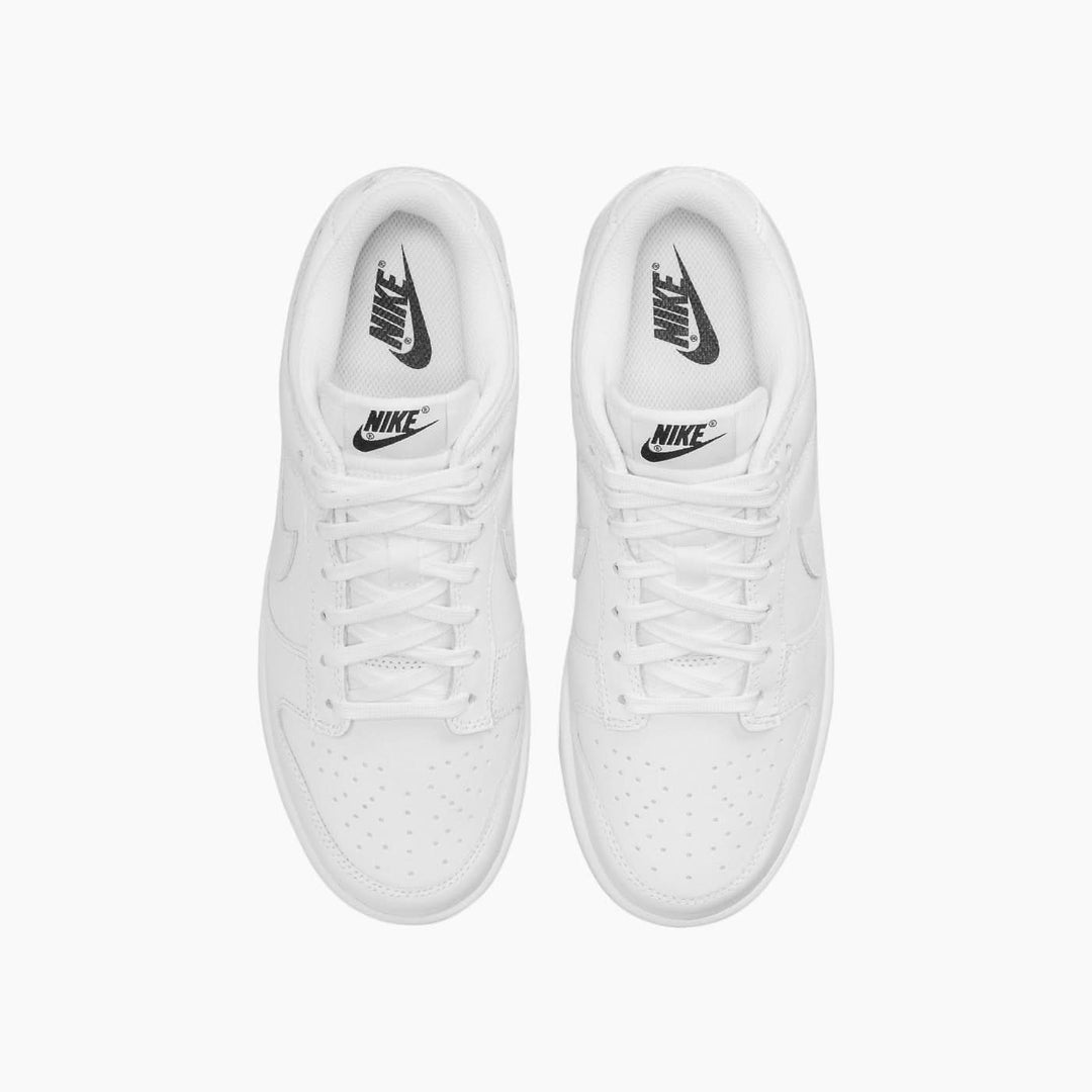 Nike Dunk Low Sneakers