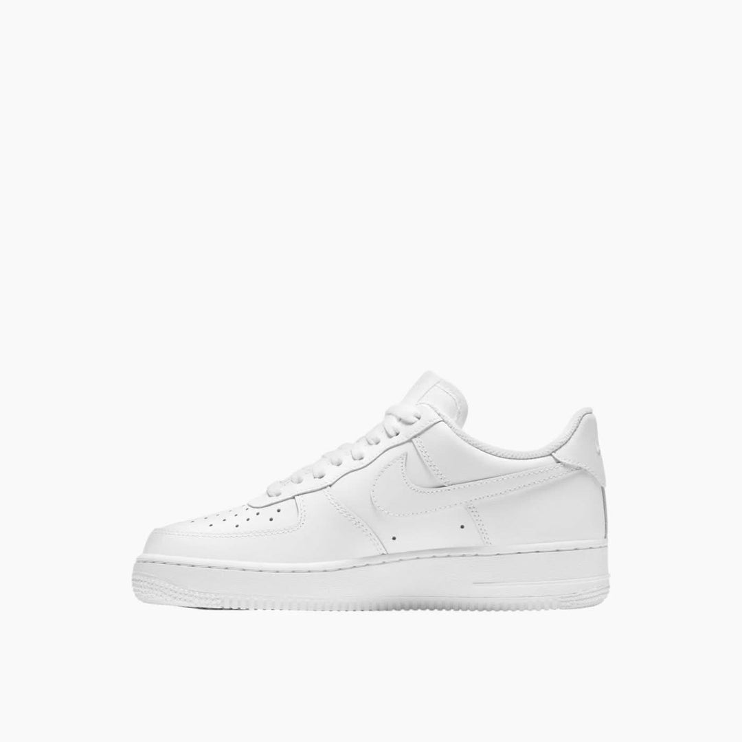 Nike Air Force 1 &