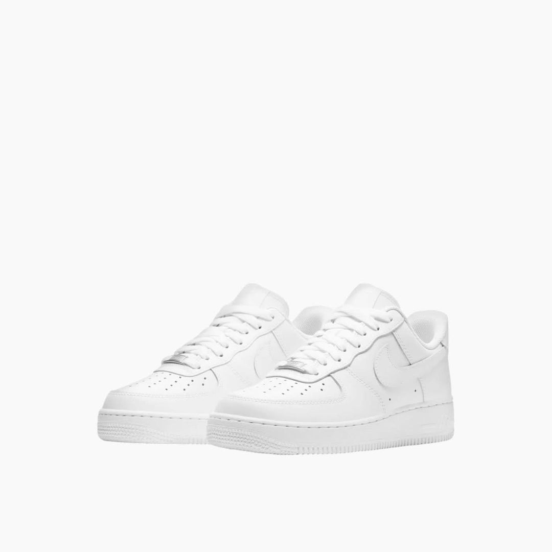 Nike Air Force 1 &