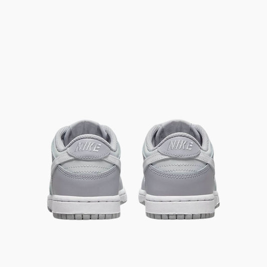 Nike Dunk Low Sneakers