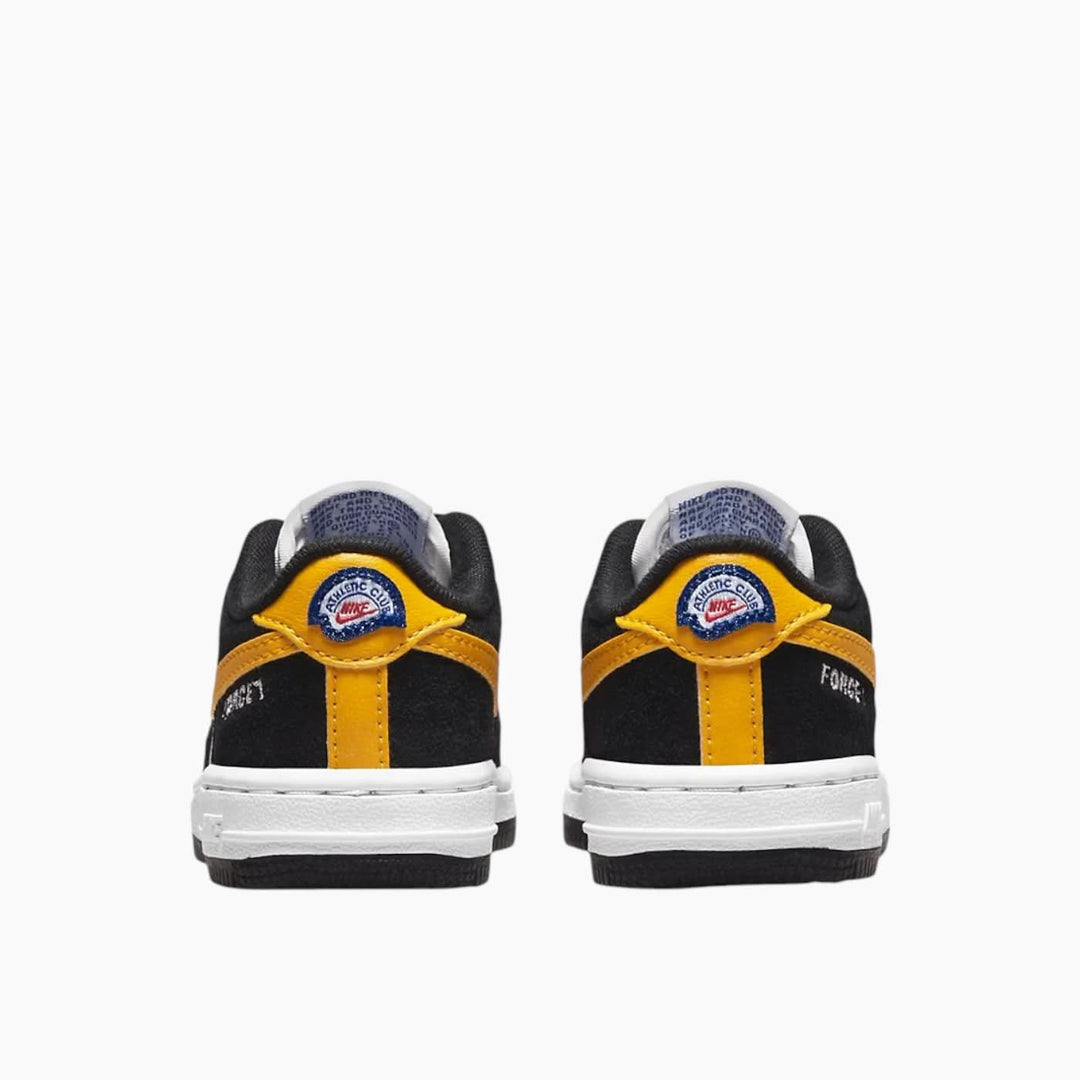 Air Jordan Force 1 LV8 Sneakers