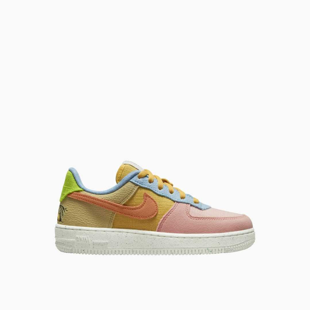 Nike Air Force 1 Low &