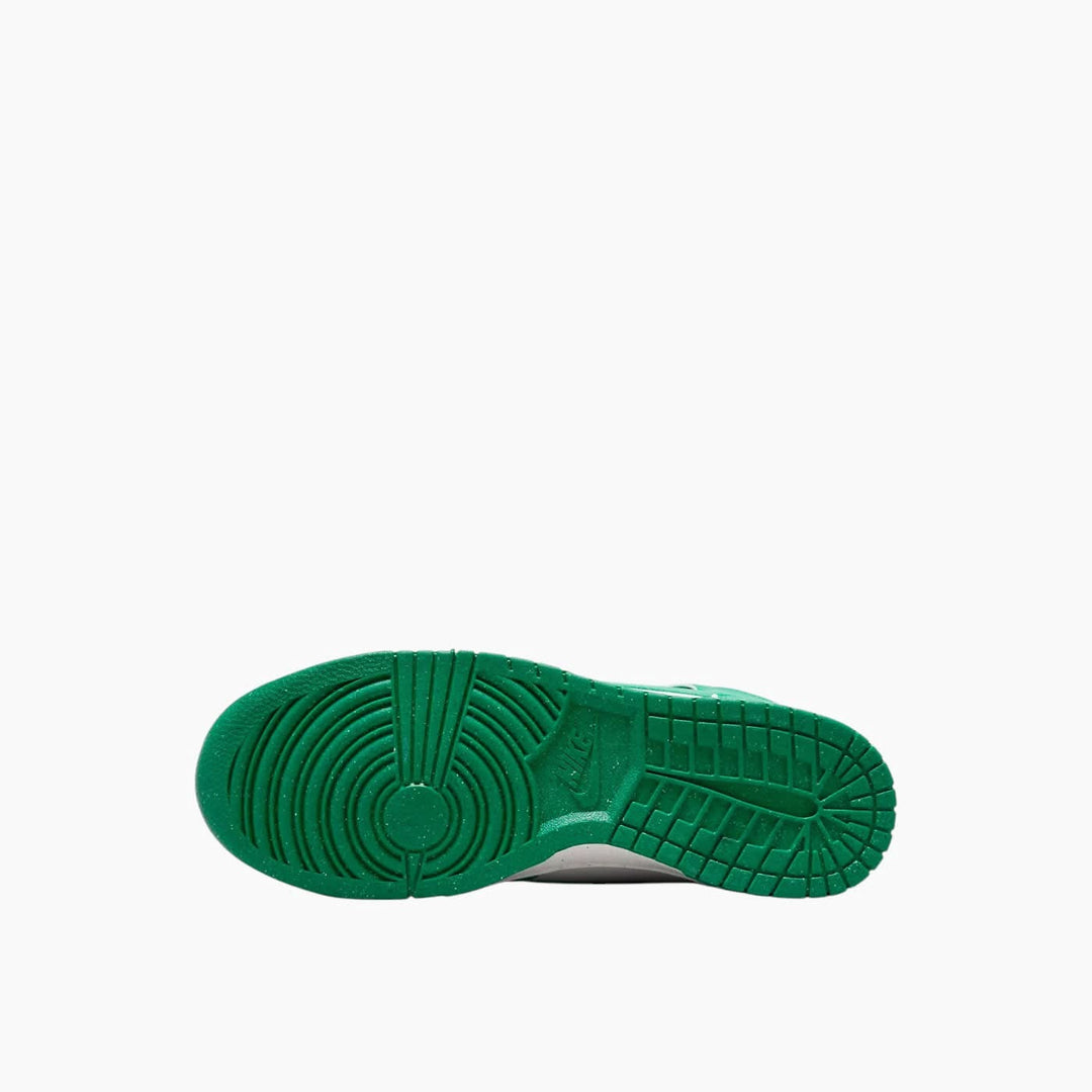 Nike Dunk High SE &