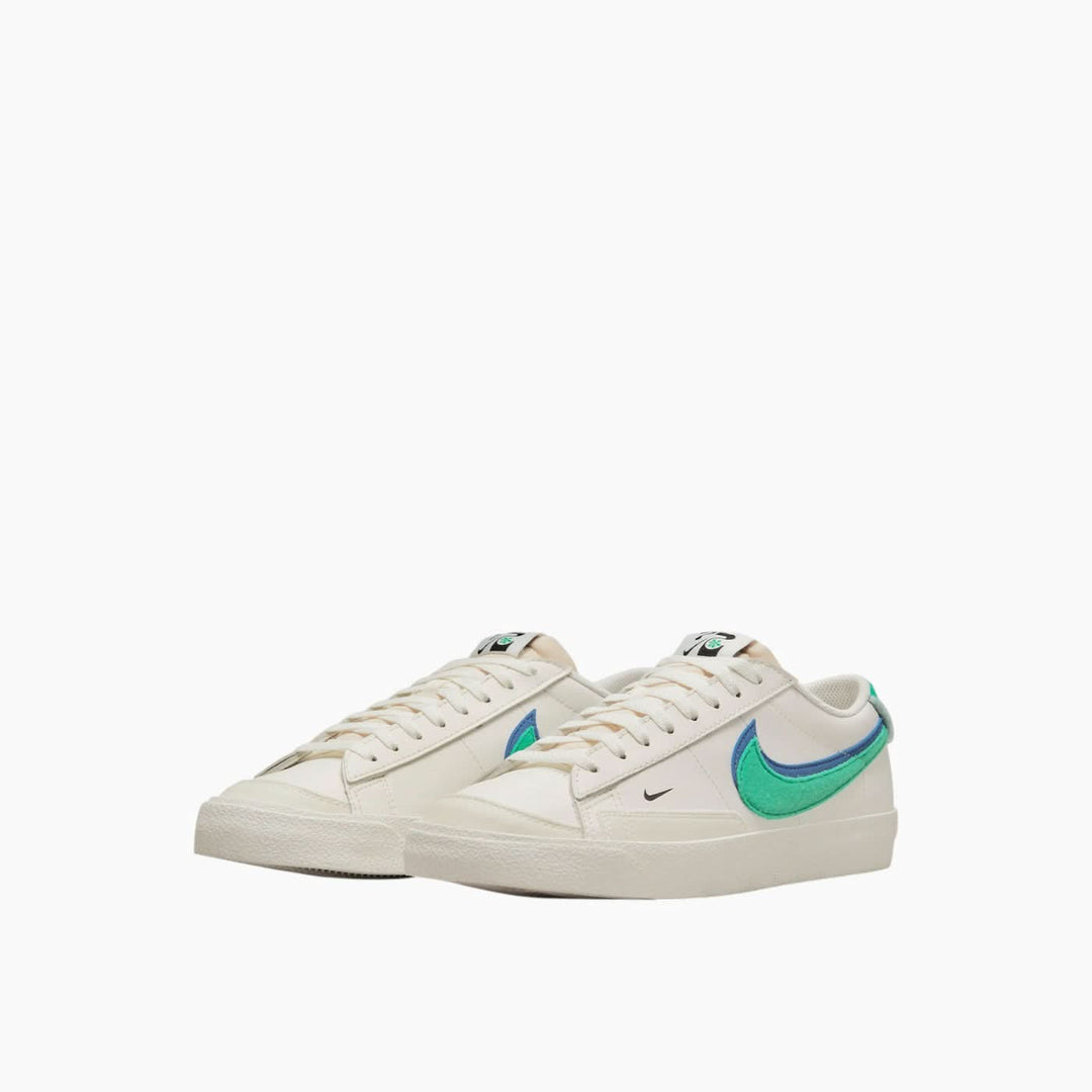 Nike Blazer Low &