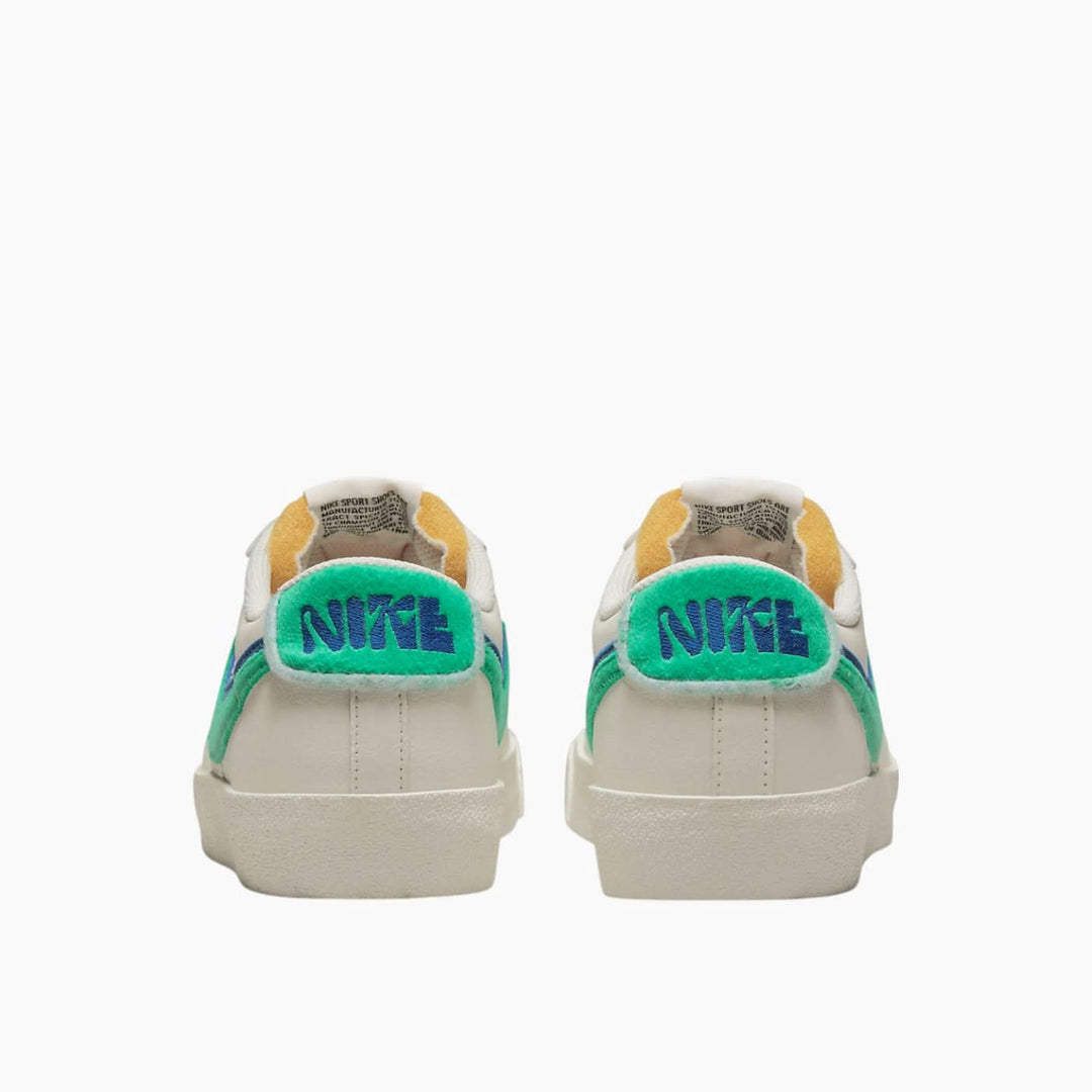 Nike Blazer Low &