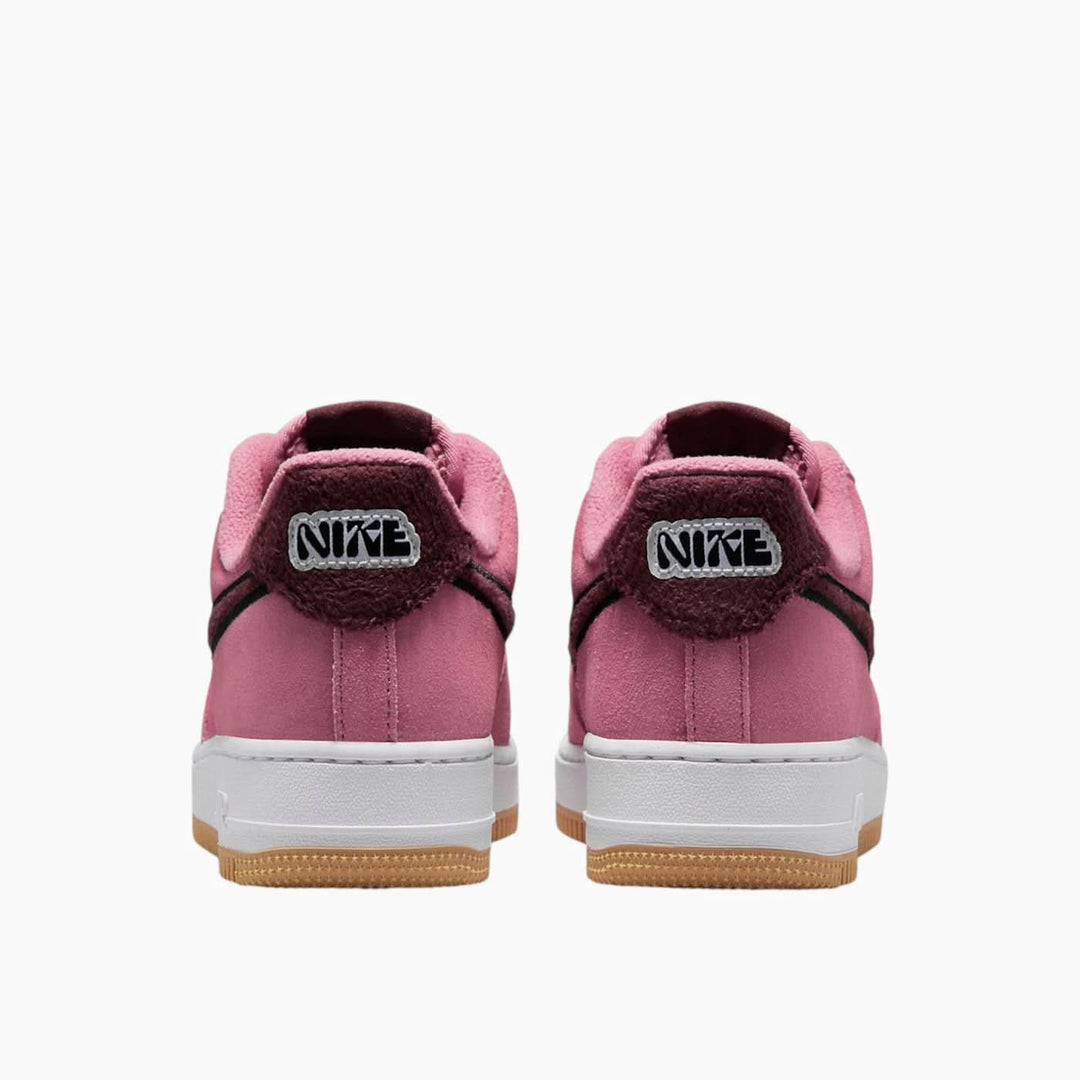 Nike Air Force 1 Low &