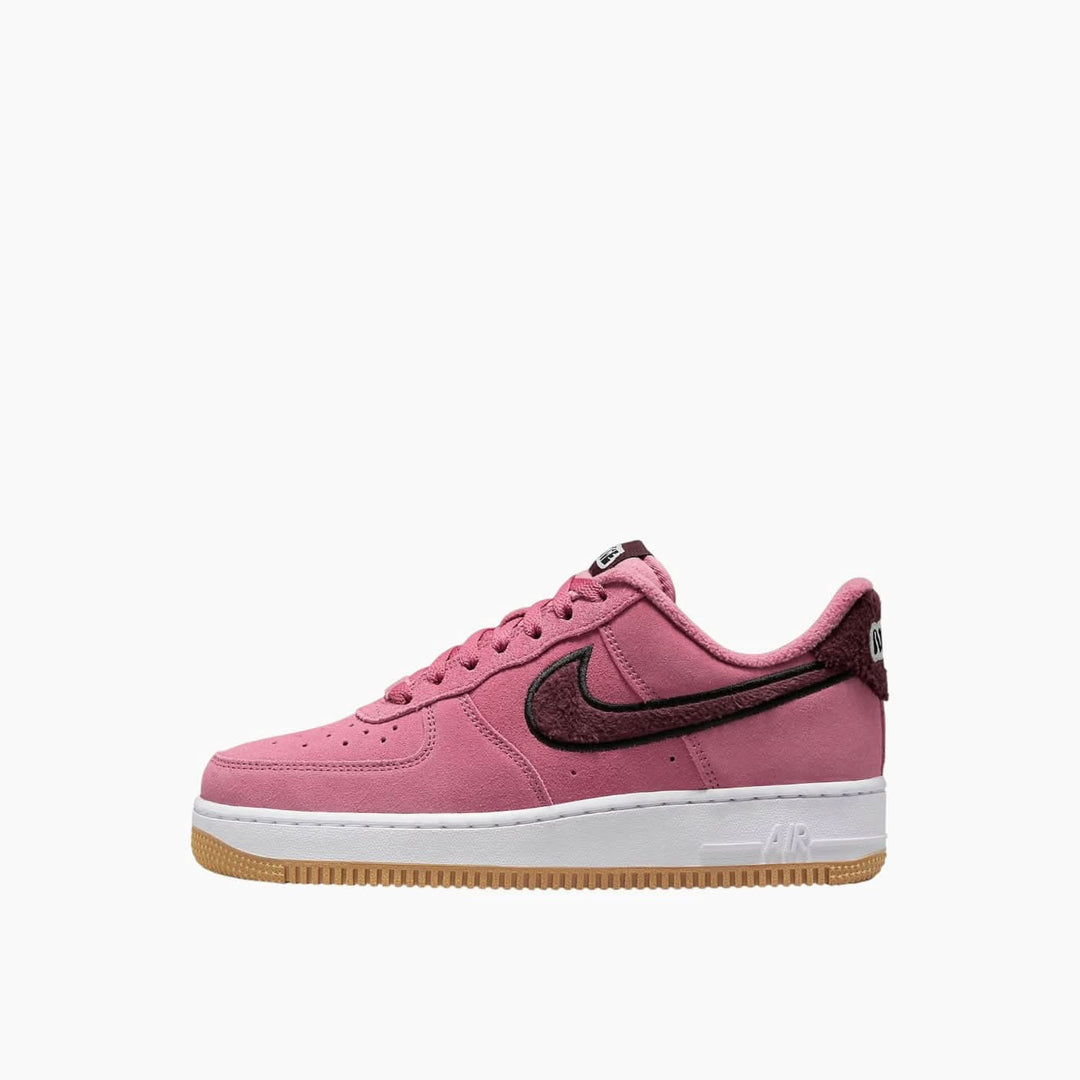 Nike Air Force 1 Low &