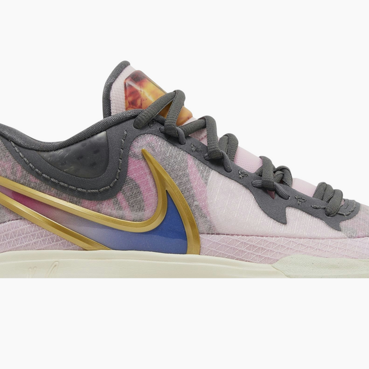 Nike KYRIE 8 ASW &