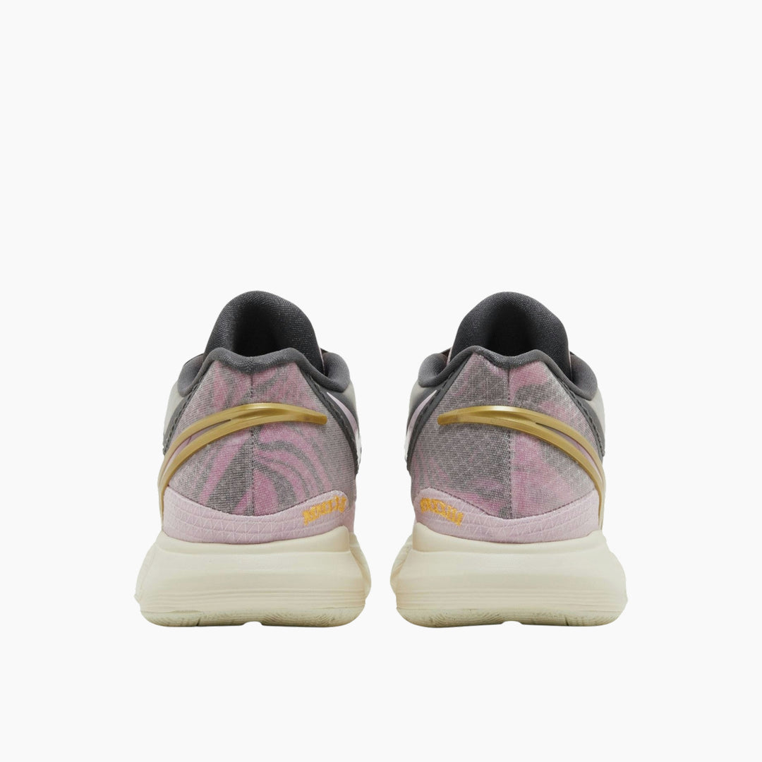 Nike KYRIE 8 ASW &