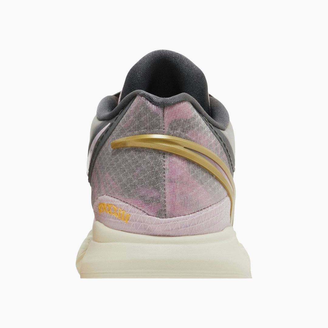 Nike KYRIE 8 ASW &