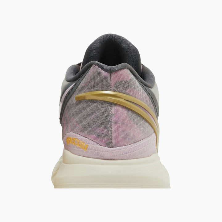 Nike KYRIE 8 ASW &