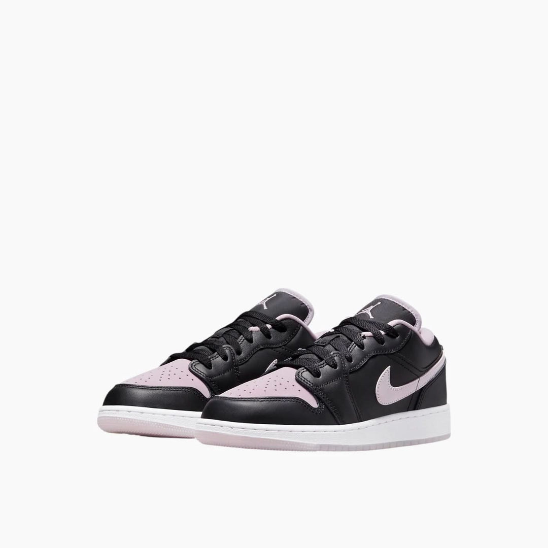 Air Jordan 1 Low SE Sneakers
