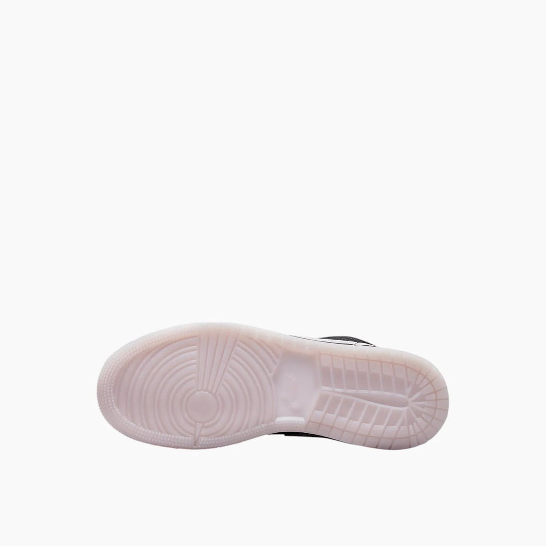 Air Jordan 1 Low SE Sneakers
