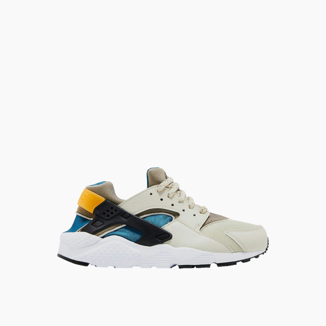 Nike Air Huarache Run GS &