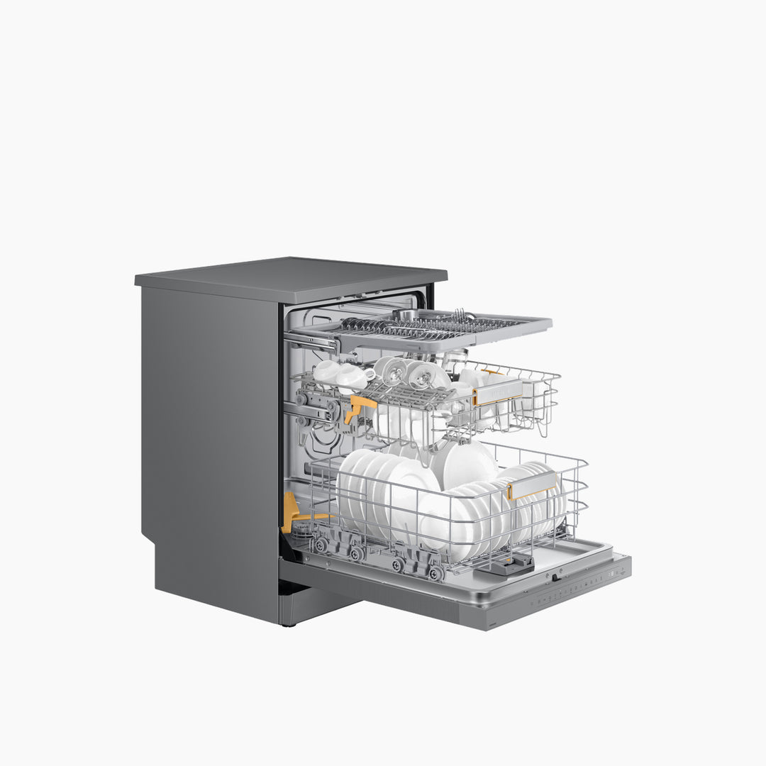 Samsung Freestanding Dishwasher with Energy Efficiency and WaterJet Clean™