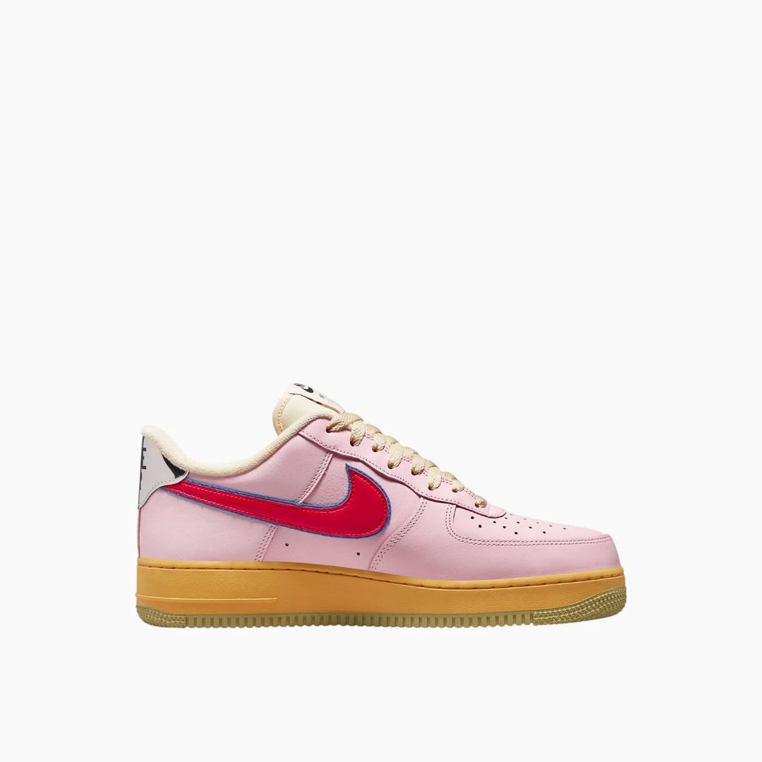 Nike Air Force 1 Low &
