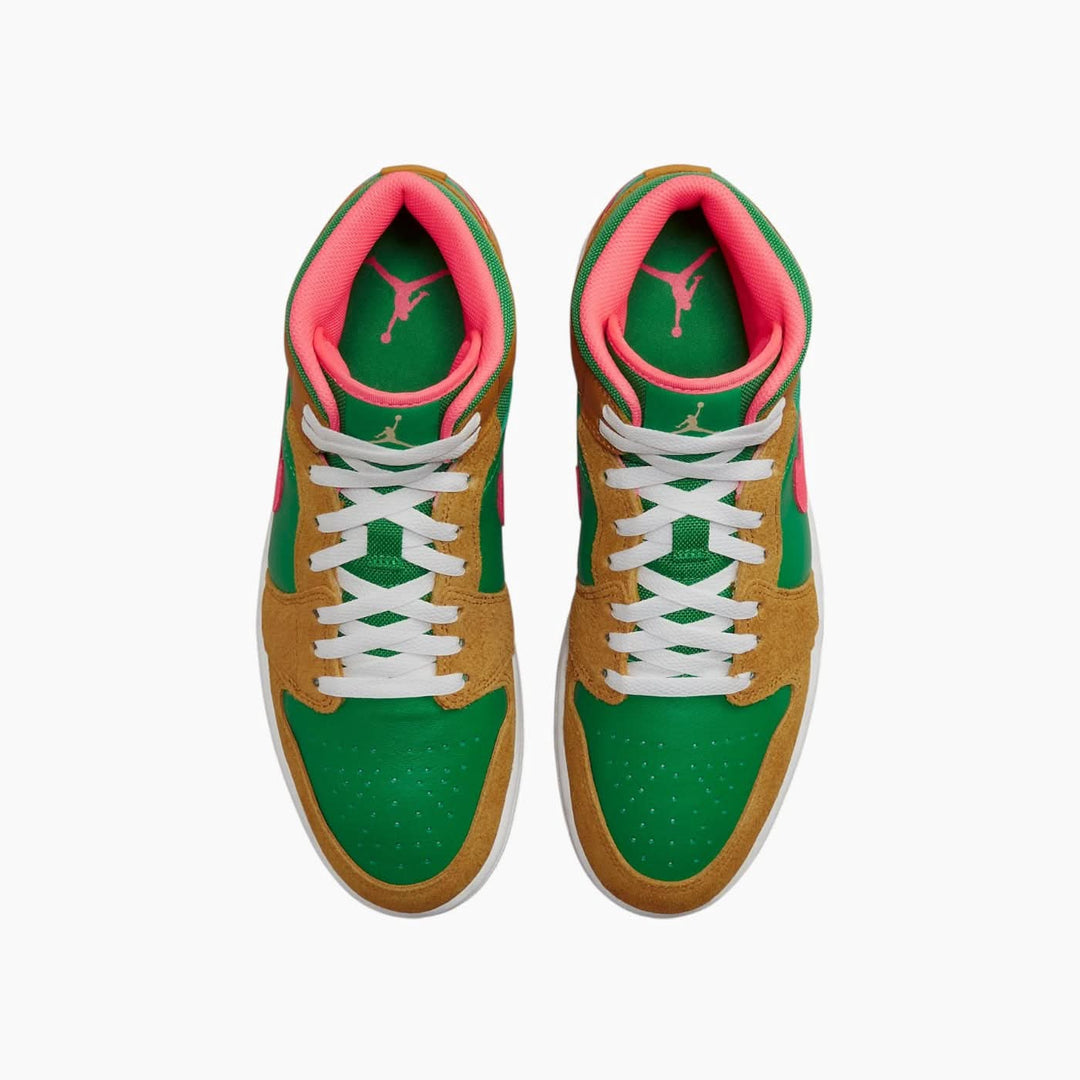 Nike Air Jordan 1 Mid &
