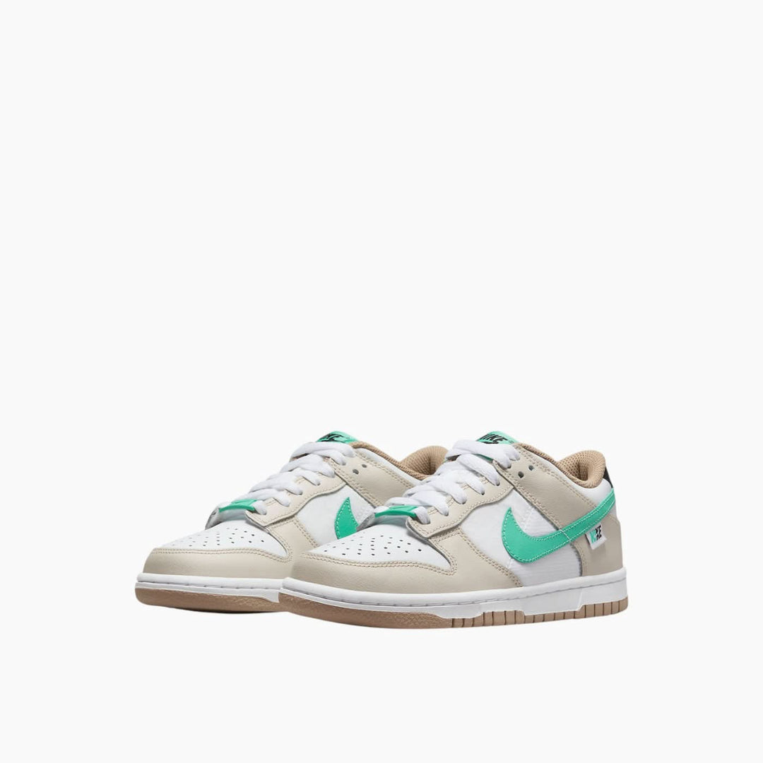 Nike Dunk Low &