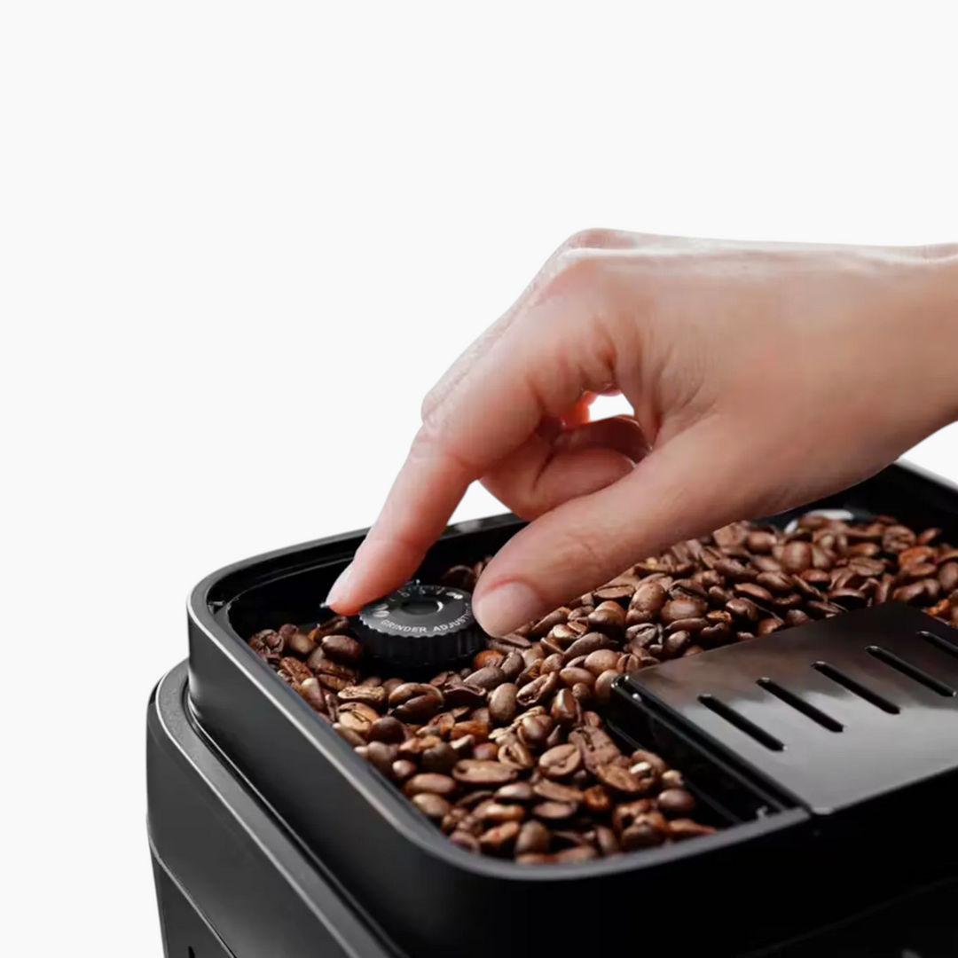 Delonghi Espresso Machine Magnifica Evo with Coffee Grinder - 1.8L