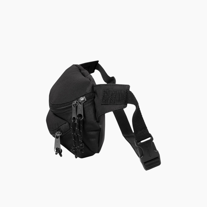 Eastpak Doggy Bag - طبعات وإصدارات خاصة