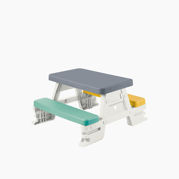 Dolu Picnic Table for 4 kids