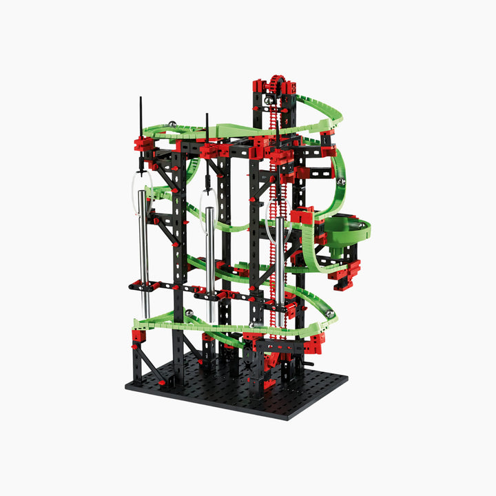 Dynamic Toy construction set with sound-activated elements