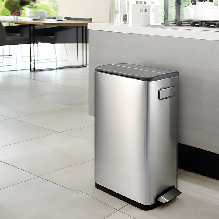 EKO ECOFLY STEP BIN EK9377 with soft-close lid and wheels
