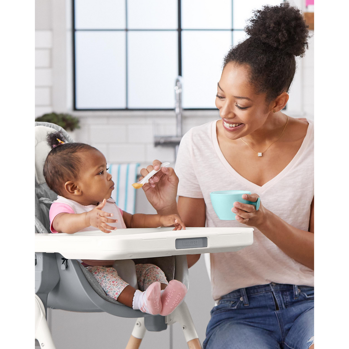 Skip Hop Easy-Feed Mealtime Set with bowls, spoons, and cup
