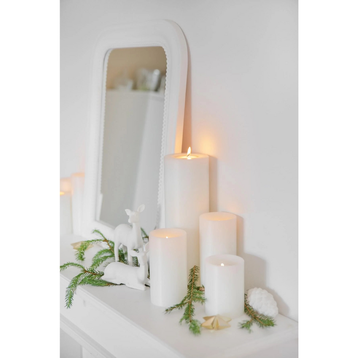 Edzard Cornelius Tealight Holder - White