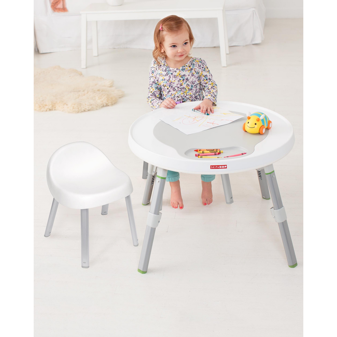 Skip Hop 3-stage activity center with rotating seat