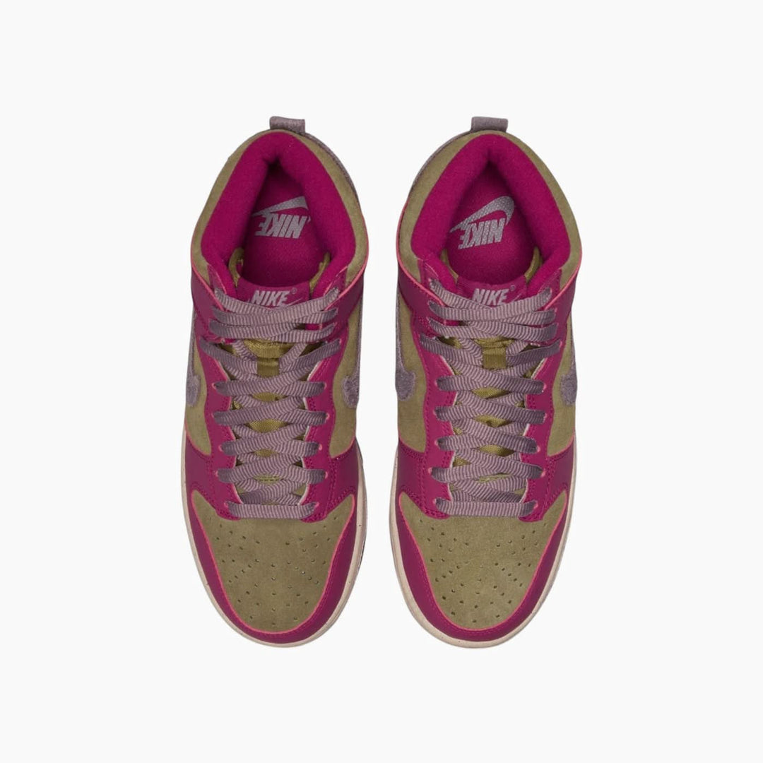 Nike Dunk High &