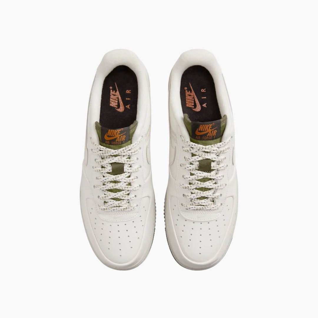 Air Force 1 Low 07 LV8 &